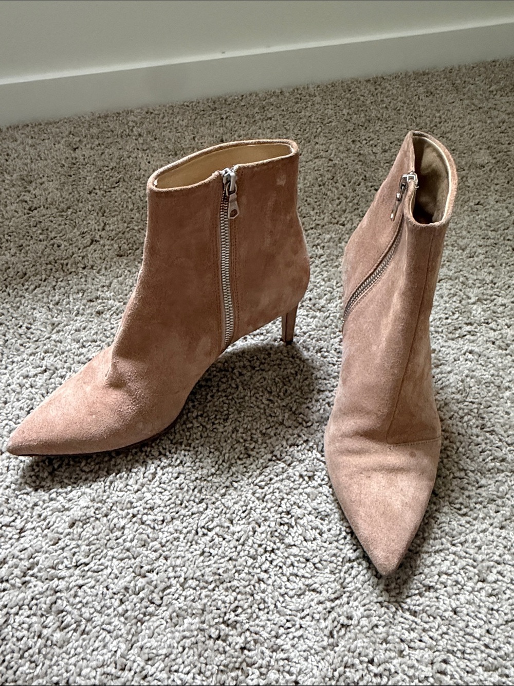 Rag & Bone Women's Pointed-Toe Suede Ankle Boots - Light Tan/ Beige Sz 39 - Picture 3 of 6